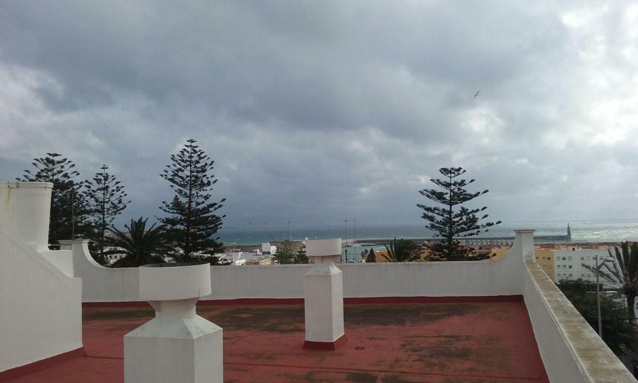 Bonito, Luminoso, Cerca Del Mar Con Parking * Tarifa